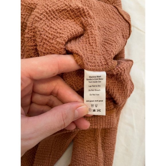 Richer Poorer‎ Bounce Knit Wrap Top Mocha Mousse Size Small - Picture 9 of 11